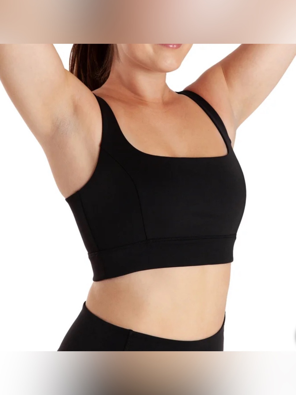 NWOT Aurum buttery soft Sports Bra